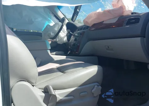 2013 Chevrolet Tahoe Lt from USA, damaged, VIN 1GNSCBE0XDR368120